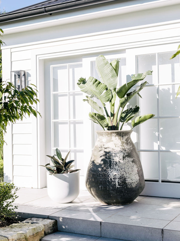 outdoor-pot-planter-balcony-garden-bacardi-trove-collective-3