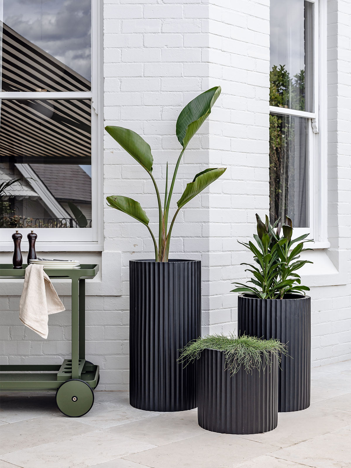 outdoor-pot-charcoal-trove-collective-balcony-garden-ribbed-loob-trio