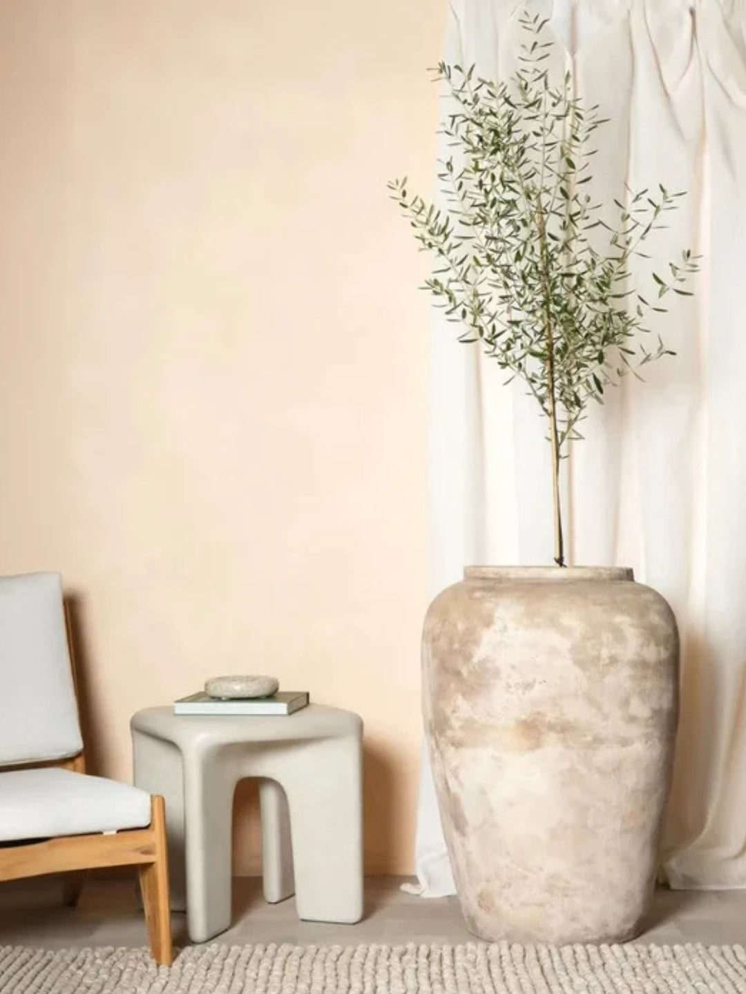 Outdoor Pot - Olive Jar